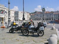 panniers.JPG