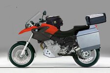 63138703-M.jpg