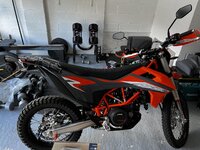 498F7F61-2BB0-4B19-BDAE-CFE232300072.jpg