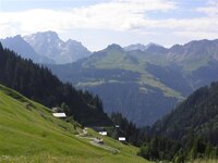Road from hotel Aust.JPG
