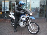 Dakar Pickup.. (Medium).JPG