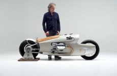 The Crown R18.jpg