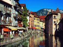 Annecy no shortage of bars.jpg