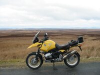 gs1150 in near tan hill.2.march 2004_web.jpg