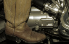 mainitoba beaver-tail boots.jpg