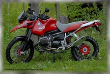 71549068-M.jpg