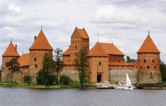 Trakia Castle (Medium).JPG