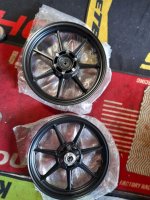 RE INT 650 alloy wheels.jpg