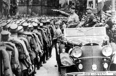 1933NuremburgRally.jpg