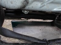 Oil_Leak_2.jpg