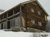 Beskjært gammelt hus.jpg