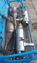 dakar exhaust 2.jpg