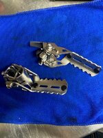 GS highway pegs 1.jpg