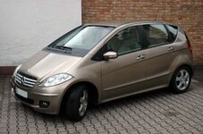 300px-Mercedes-Benz_W169_20060311.jpg