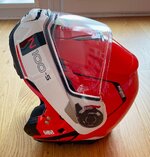 Helmets_25-06-07_IMG_2784_492.jpg