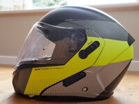 Helmets_25-06-07_P1088352_482.jpg