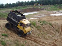 unimog.jpg