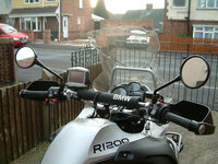 126641542-M.jpg