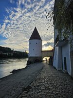 20251008_173300.jpg 20251008_173300.jpg