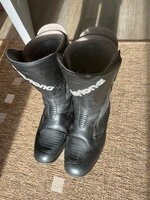 Boot 1.jpg