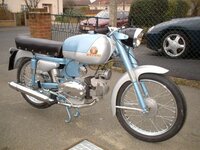 motobi.jpg