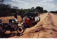 ROAD TO GHANZI.JPG