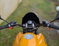 Ubermoto Daytona Velona Speedo and Warning Lights 1.jpg