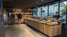 PXL_20250903_071500464.jpg_compressed.JPEG
