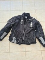 sinislo Jacket2.jpg sinislo Jacket2.jpg