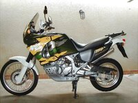 Africa Twin (2).JPG