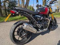 Triumph-Speed400-08.jpg