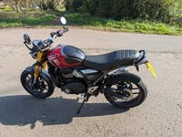 Triumph-Speed400-15.jpg