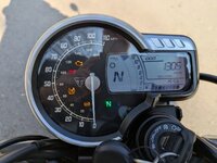 Triumph-Speed400-19.jpg