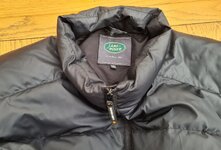 Land Rover Puffer Jacket Label.jpg
