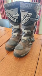 Boots.jpg