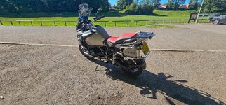 BMW R1250 GSA-4.jpg