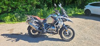 BMW R1250 GSA-6.jpg
