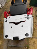givi.jpg