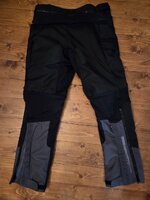 richa trouser.jpg