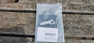 Leatt -3.jpg