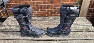 Leatt -5.jpg
