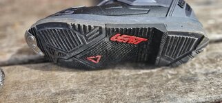 Leatt -9.jpg