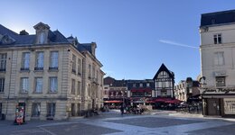 St Quentin.JPEG St Quentin.JPEG