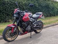 Triumph-Trident-800-07.jpg