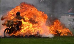 stuntmen-4 (Small).jpg