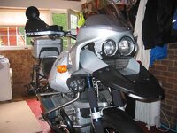 R GS Adv Desierto with Maverick Headlamp Protector 004.jpg
