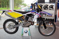 BMW450X-3.jpg