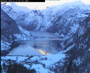geiranger 02-01-08 snø og sol snart kl1220.jpg