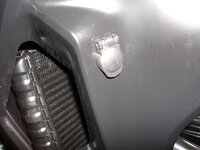 12V Aux F800GS.jpg