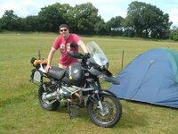 05-Me&BikeTent.jpg 05-Me&BikeTent.jpg